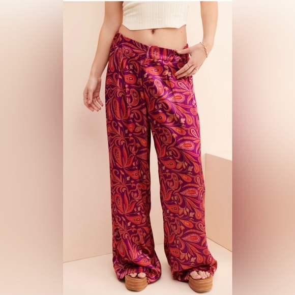Free people “good days printed satin trousers” - Picture 2 of 3